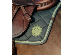 TAPIS DE SELLE EQUITHÈME “BADGE”